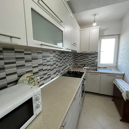 Kukes Apartment Hotel Lejlighed *