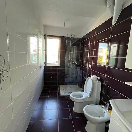 Appartement Kukes Apartment Hotel