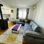 Kukes Apartment Hotel * Kukës