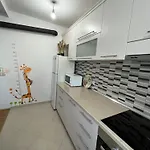 アパート Kukes Apartment Hotel *